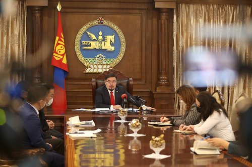 Хөгжлийн банкны асуудлаар нээлттэй сонсгол хийнэ